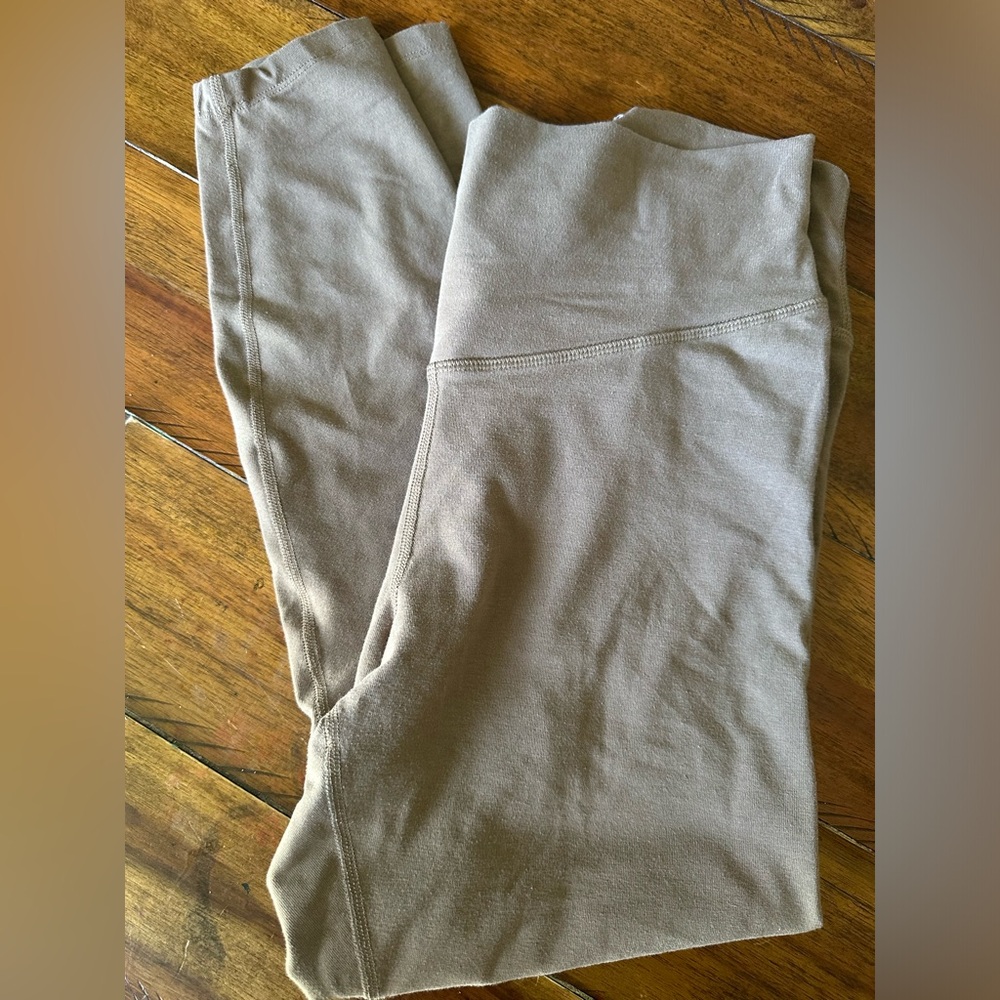 Old Navy leggings